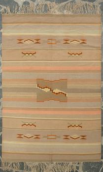 MATTO, funkkis, Suomi 1930-luku. Noin 300 x 195 cm.