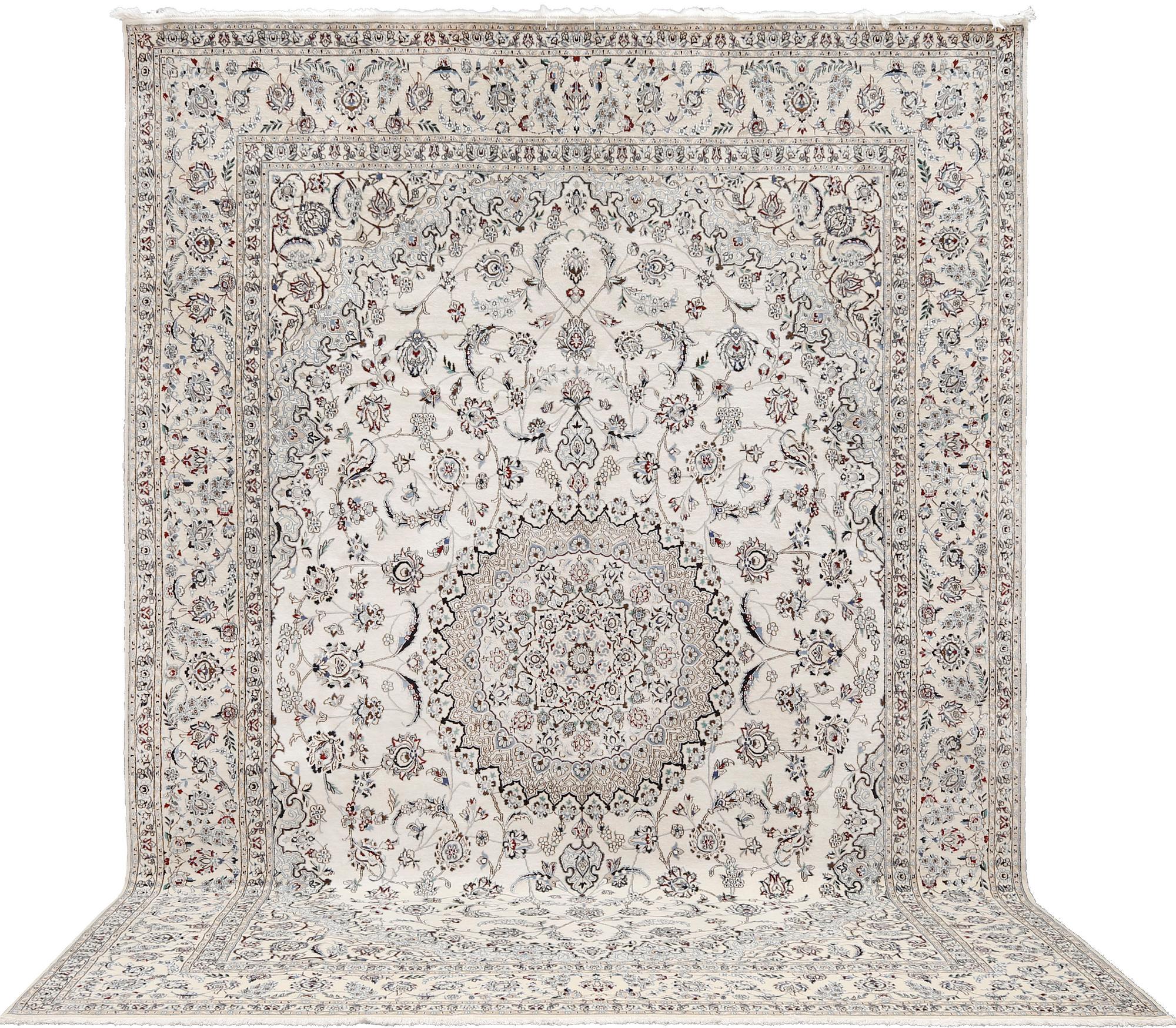 Matta, Nain, s.k. 9 LAA part silk, ca 437 x 307 cm.