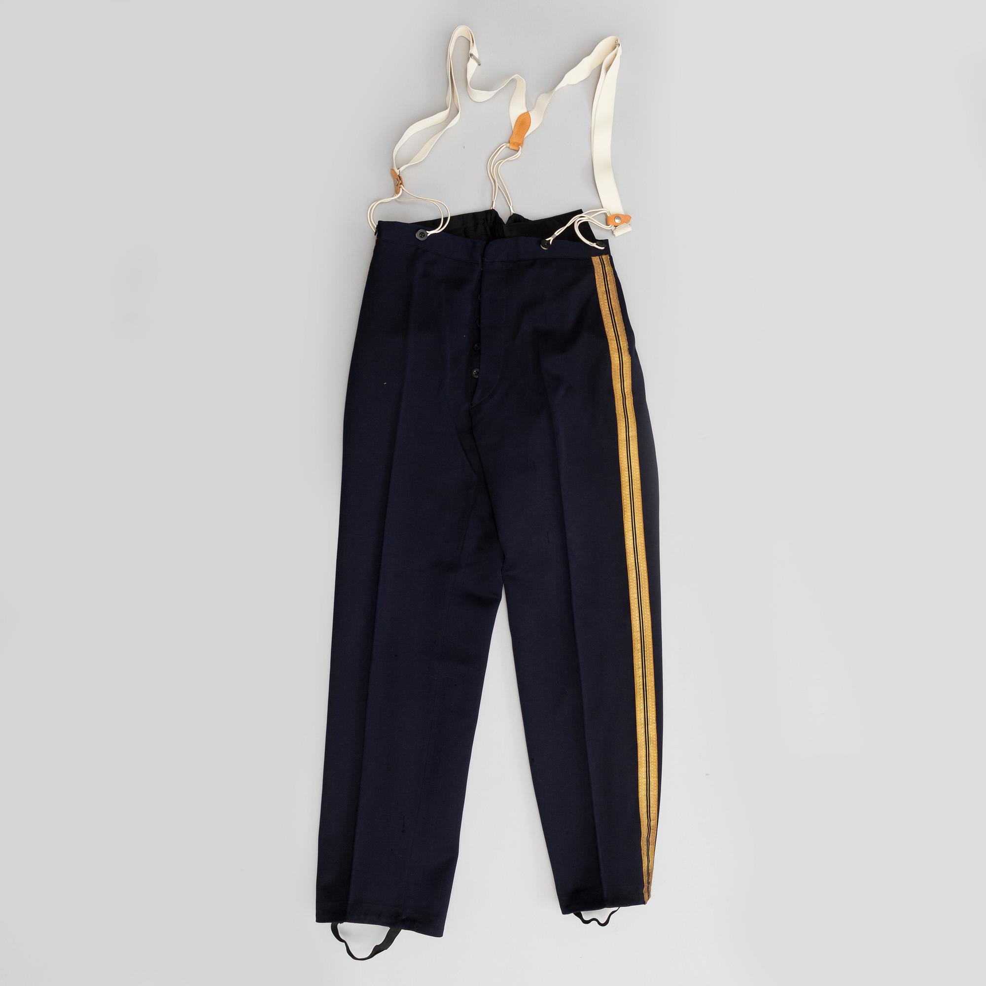 A Swedish uniform for an Artillery officer 1873 pattern.