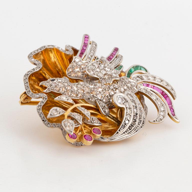 Diamond, emerald and ruby brooch, Portugal, 18K gold and platinum.