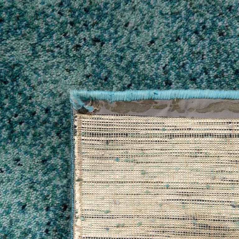 Matta, Kasthall, "Hindås", maskinvävd, ca 513x329 cm.