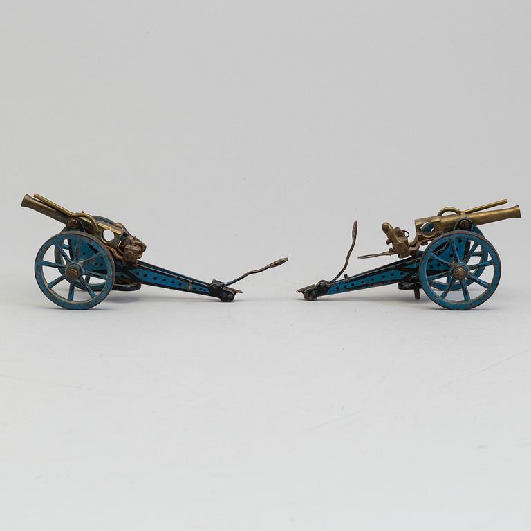 a pair of Märklin canons, Germany Early 1900's.