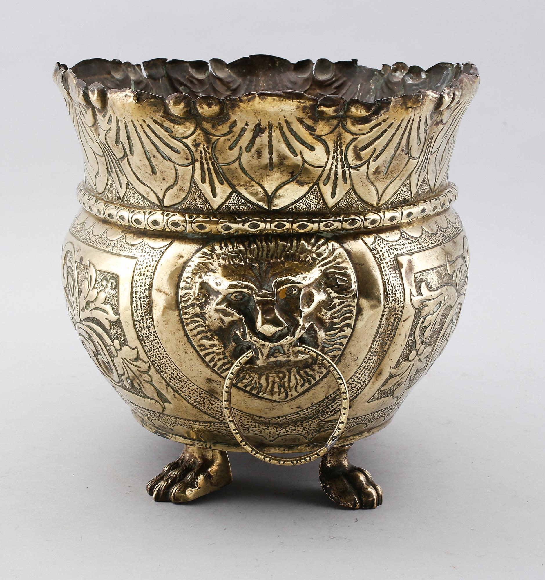 JARDINJÄR, mässing, 1700-/1800-tal.