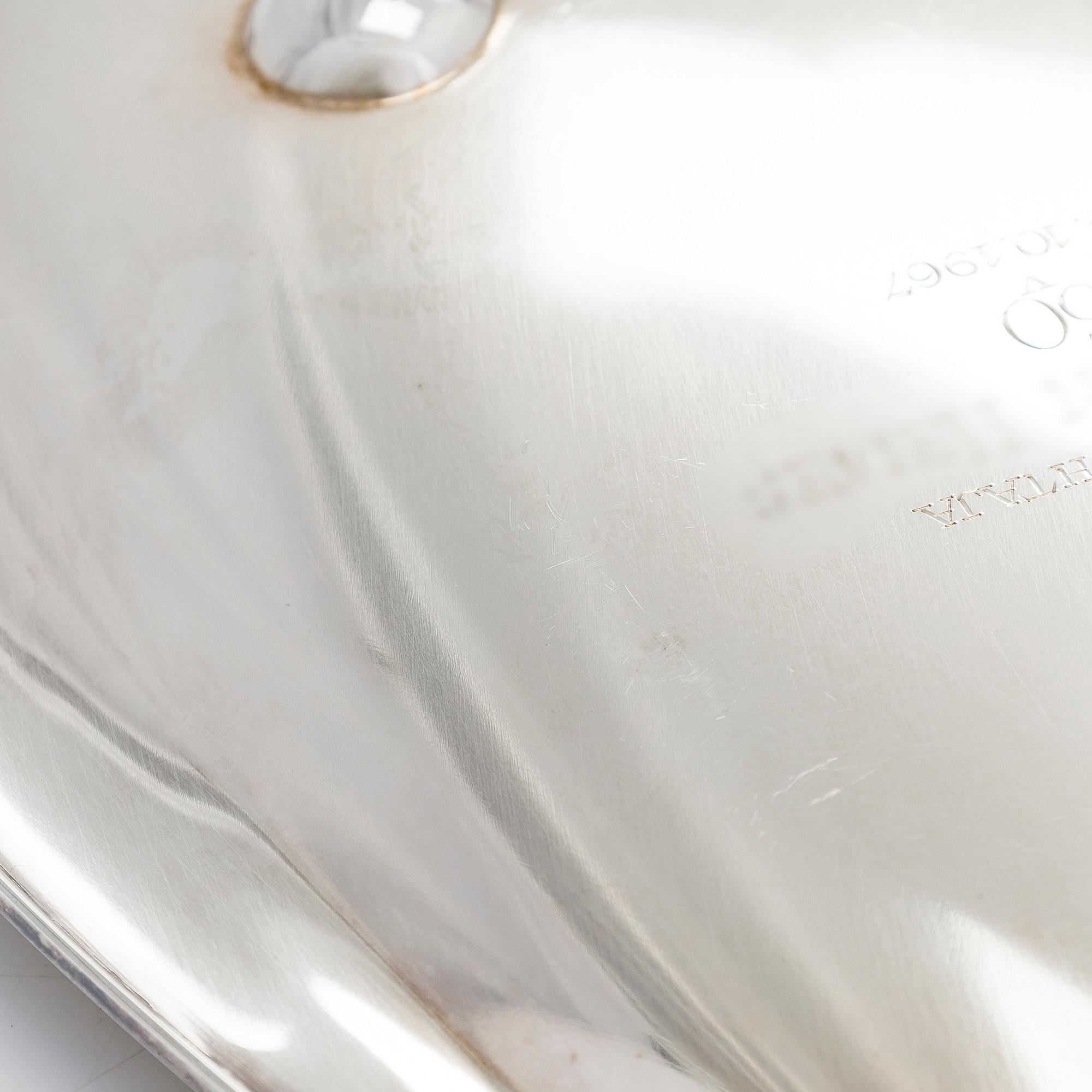 Tapio Wirkkala, silver dish model TW 100, Kultakeskus, Hämeenlinna 1967.