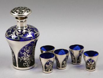 KARAFF samt GLAS, 5 st, glas med silverdekor.