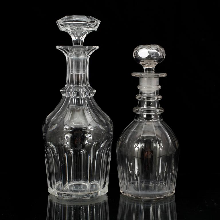 GLASSERVIS, 69 delar, glas, troligtvis Kosta 1900-talets första hälft.