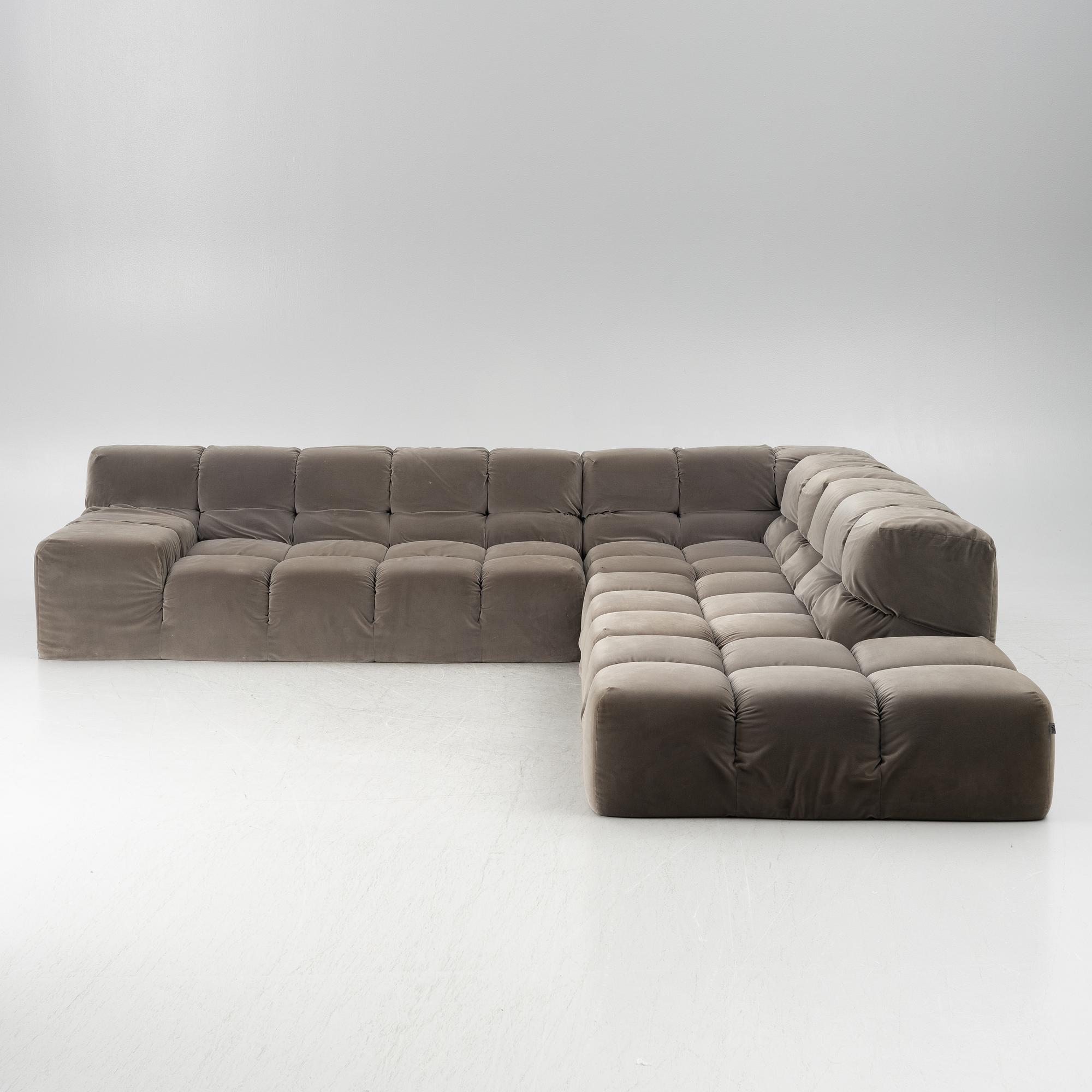 Patricia Urquiola, soffa, "Tufty-Time", B&B Italia, samtida.