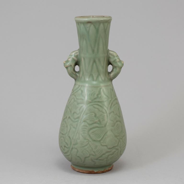 A celadon glazed vase, Qingdynasty, presumably 19th Century.