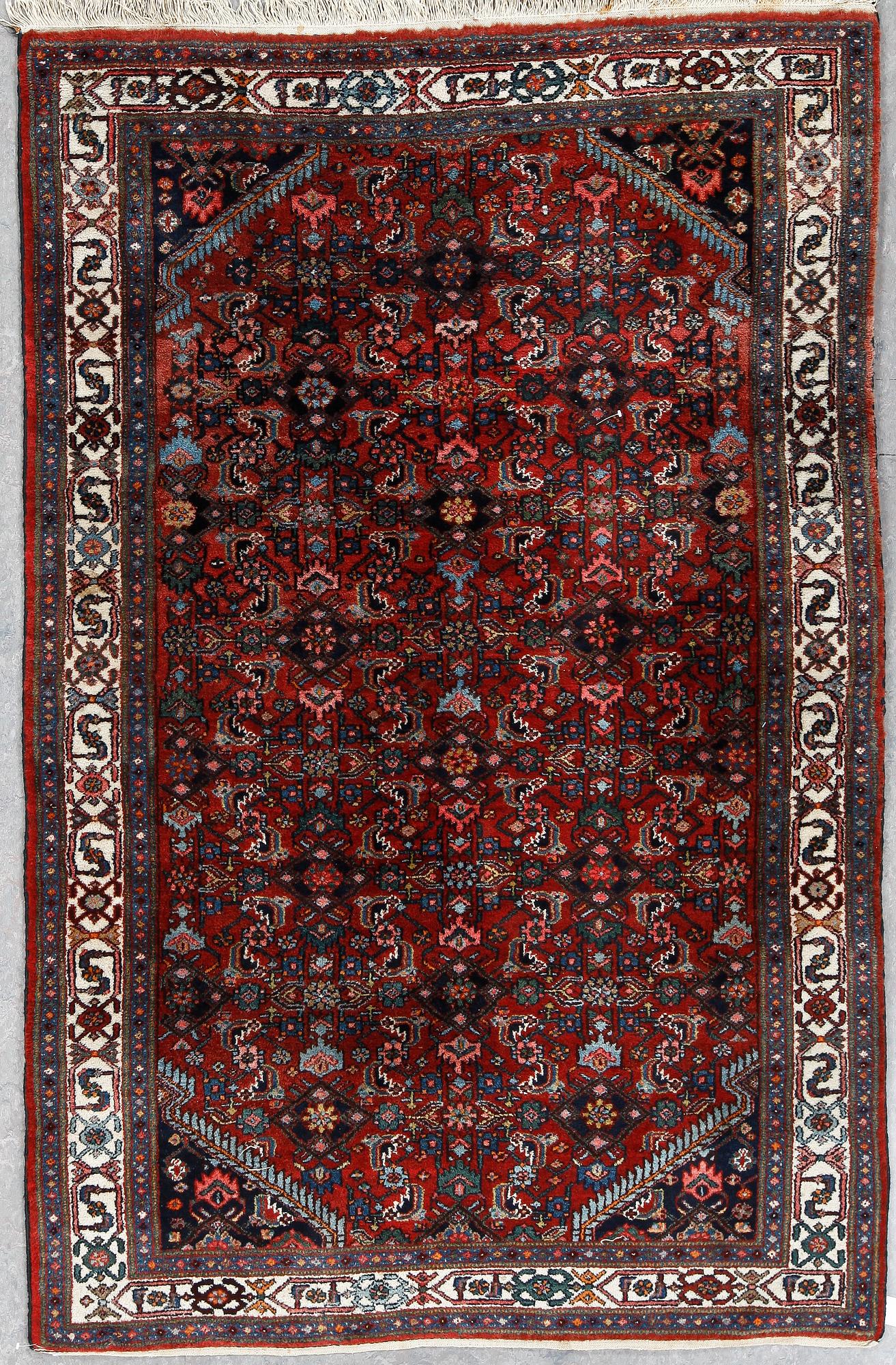 MATTA, old, Hamadan, ca 210 x 137cm.