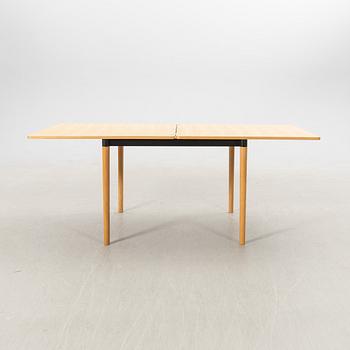 Matbord, "DoubleUp", Michael H. Nielsen, Danmark, 2000-tal.