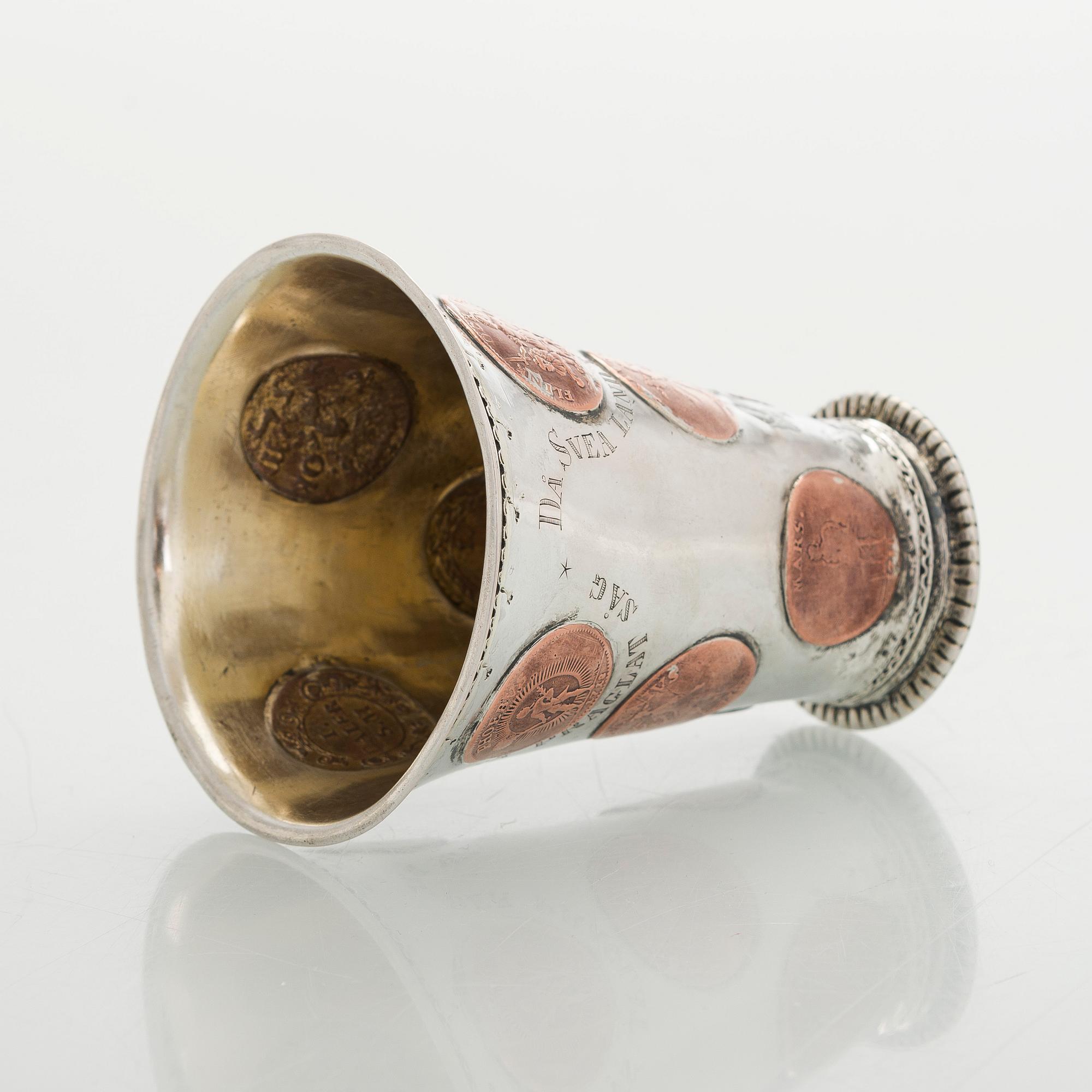 Pikari, kuparikolikoilla, leimaamaton, Ruotsi 1730-luku.