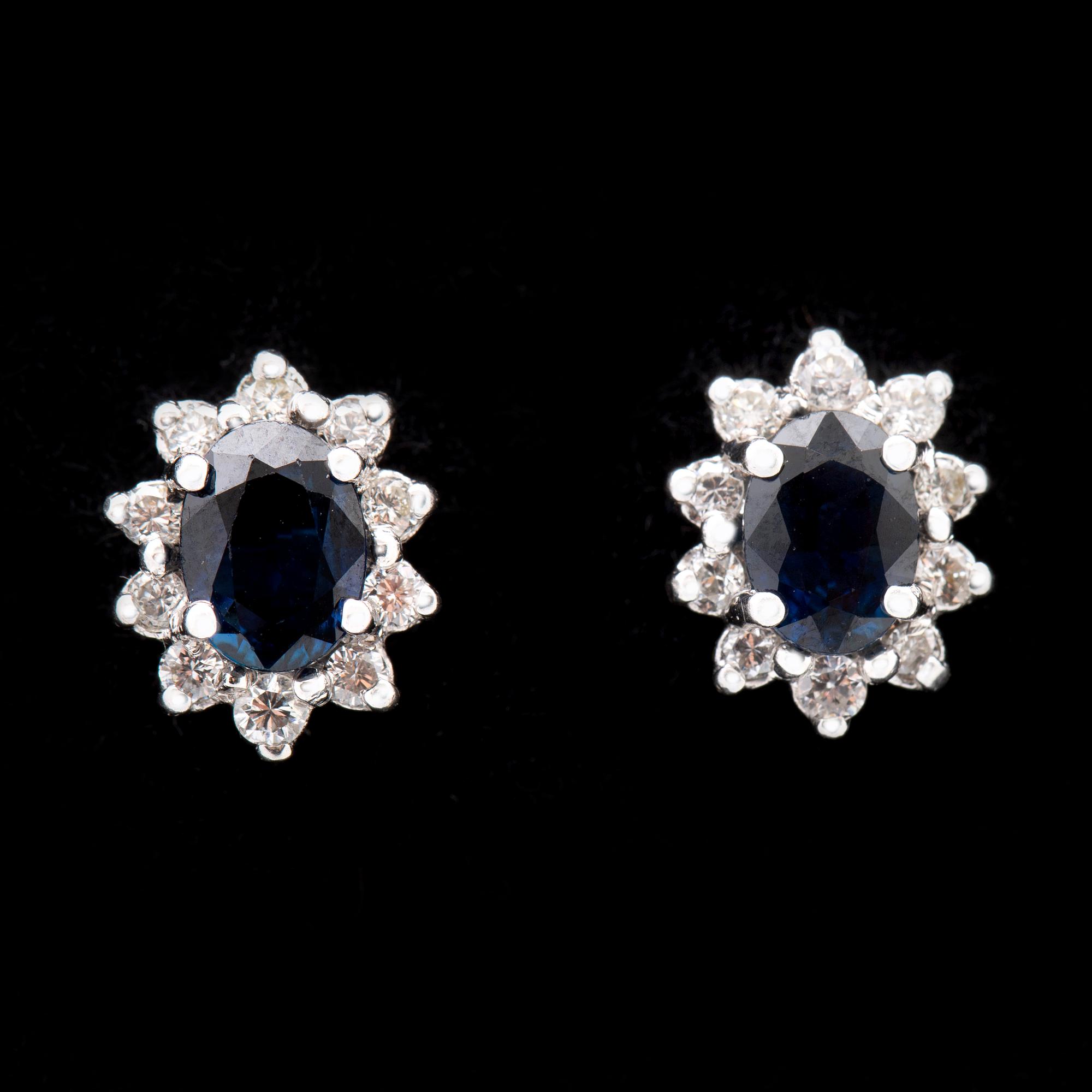 Earrings 18K whitegold 2 sapphires approx 7 x 5 mm and brilliant-cut diamonds approx 0,40 ct in total, Detters Juveler.