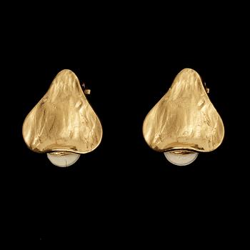 403. A pair of earrings by Yves Saint Laurent.