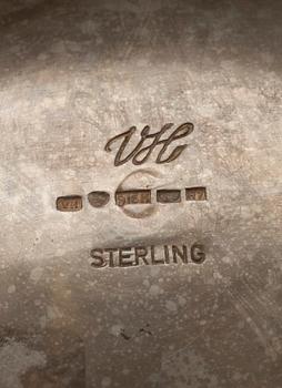 SKÅL PÅ FOT, sterling silver, V. Hamara, Helsingfors 1961. Vikt 465 g.