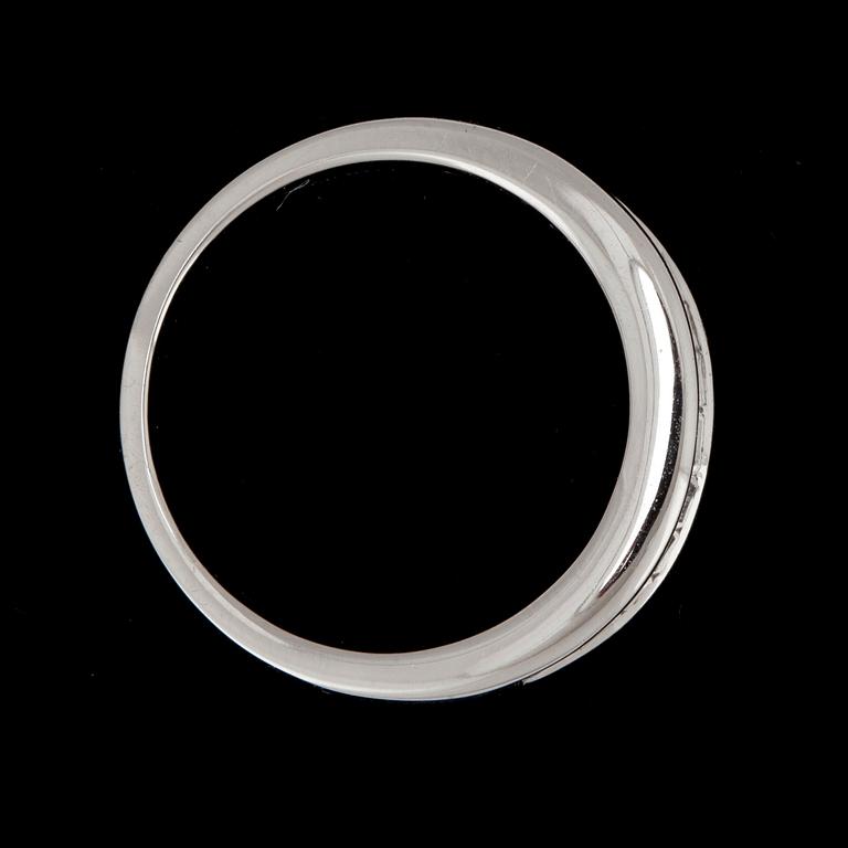 RING med baguetteslipade diamanter, 0.97 ct. Kvalitet ca H/ VS.