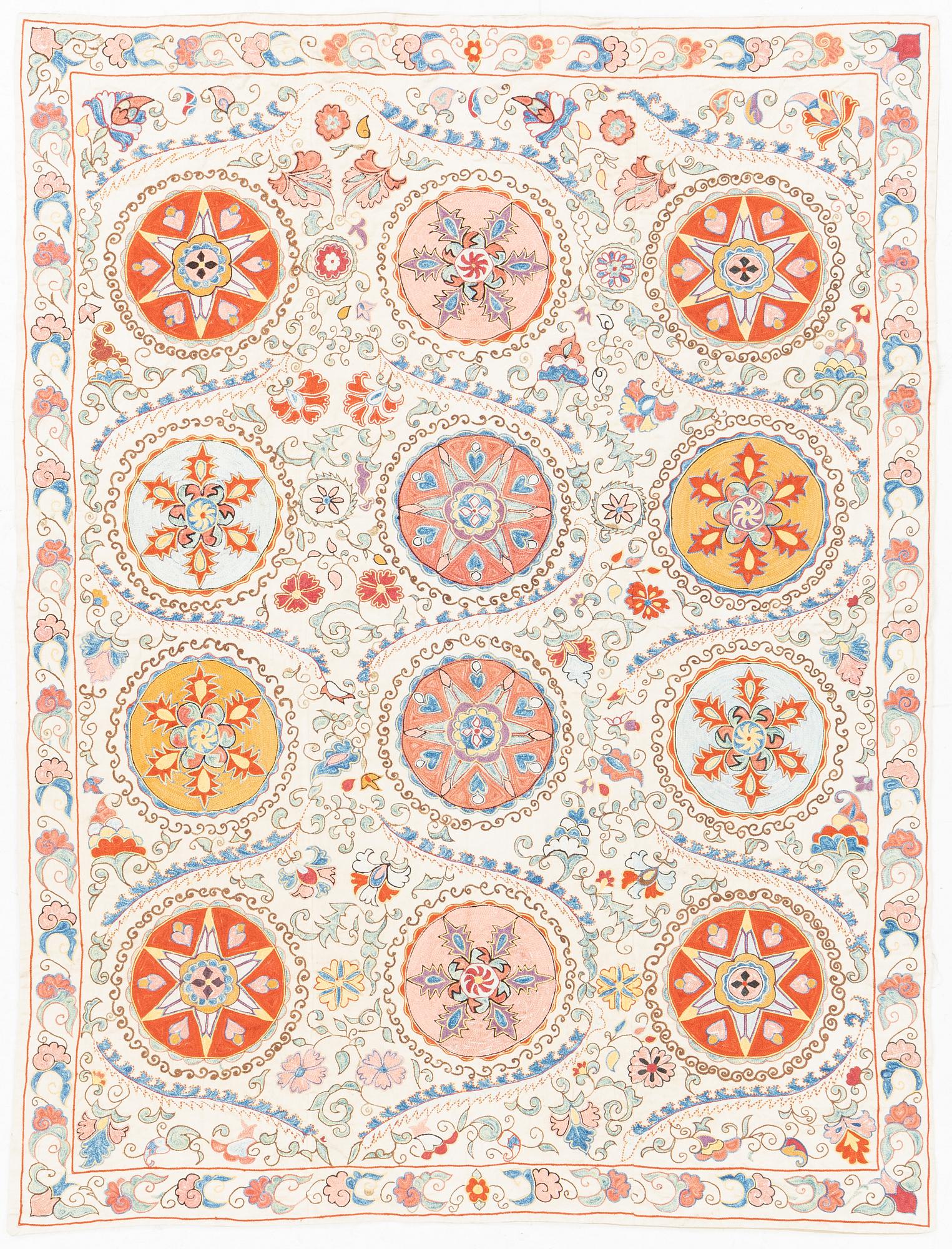 Broderi, Suzani, Uzbekistan, modern tillverkning, ca 187 x 142 cm.