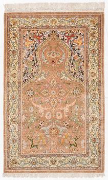 430. A semi-antique Hereke souf, silk and metal thread rug, West Anatolia, c. 163 x 103 cm.