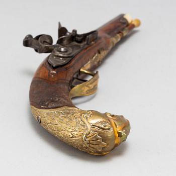 A Flintlock pistol circa 1800.