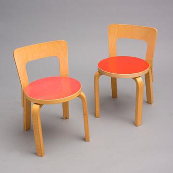 BARNSTOLAR, 2 st, modell 65, Alvar Aalto. Artek 1970-tal.