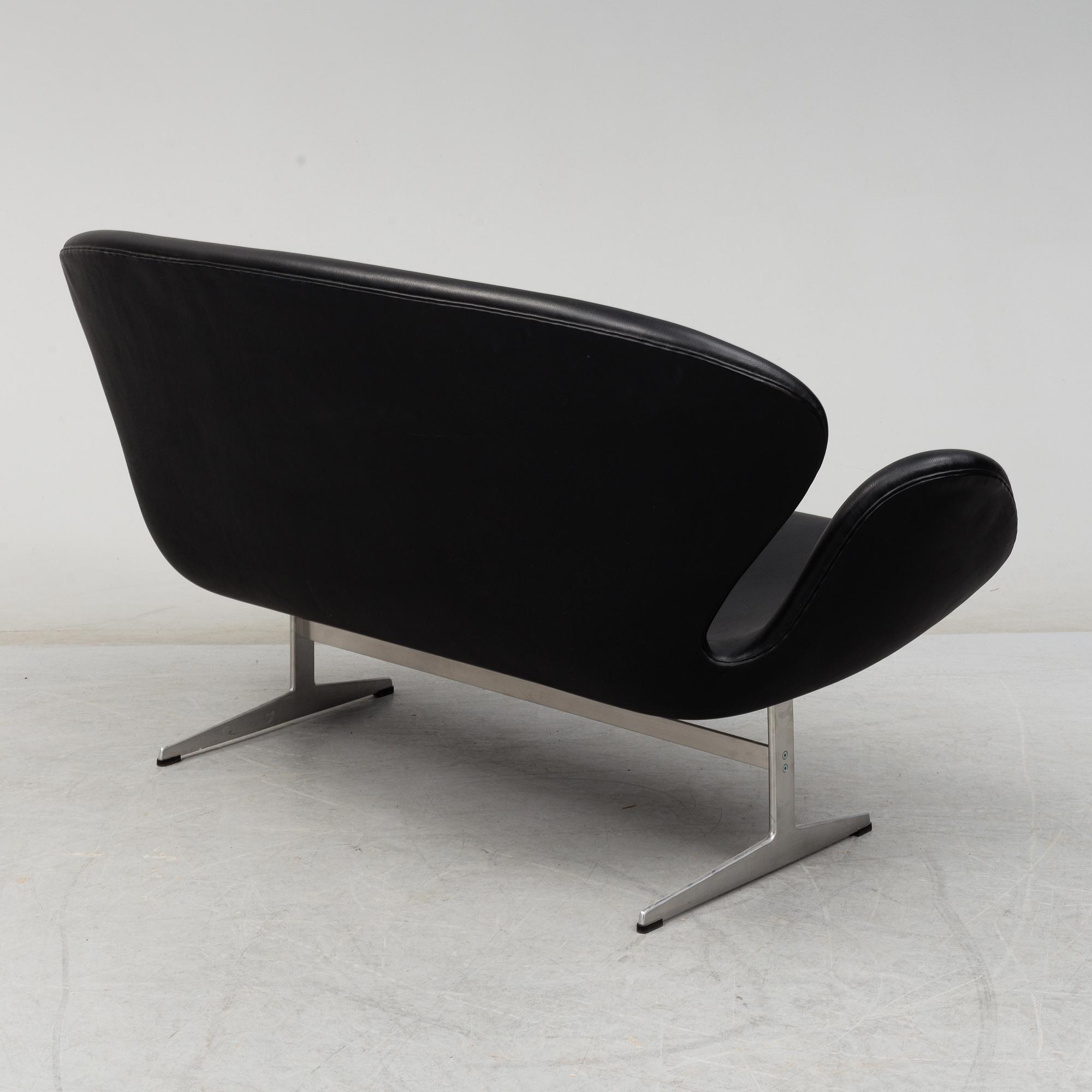 A 'Svanen' sofa by Arne Jacobsen for Fritz Hansen, Denmark, 2001.