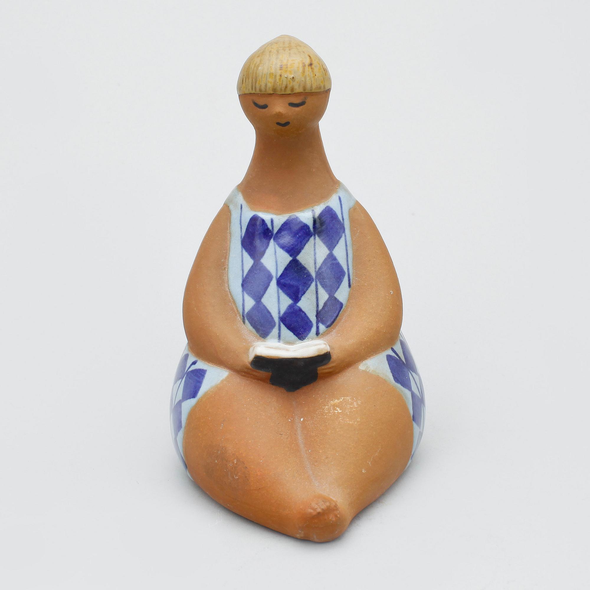 FIGURINER, 2 st, stengods, Lisa Larson, stämpelsignerad resp signerad.