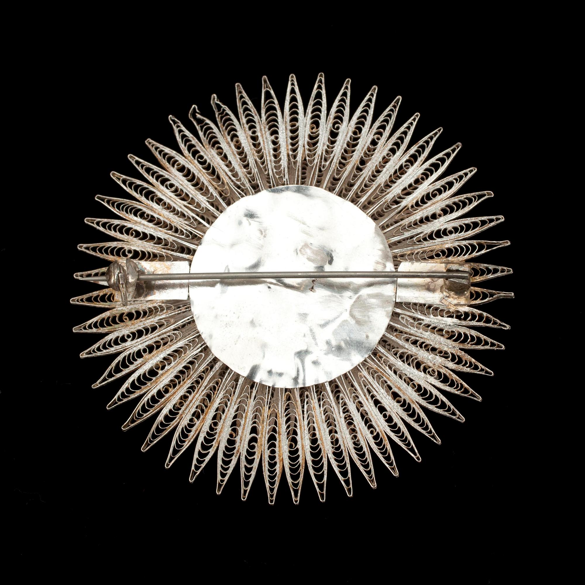 BROSCH, filigransilver, finska importstämplar, 1900-talets senare hälft.