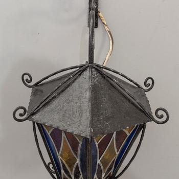 UTOMHUSBELYSNING / VÄGGLAMPA, 1900-tal.