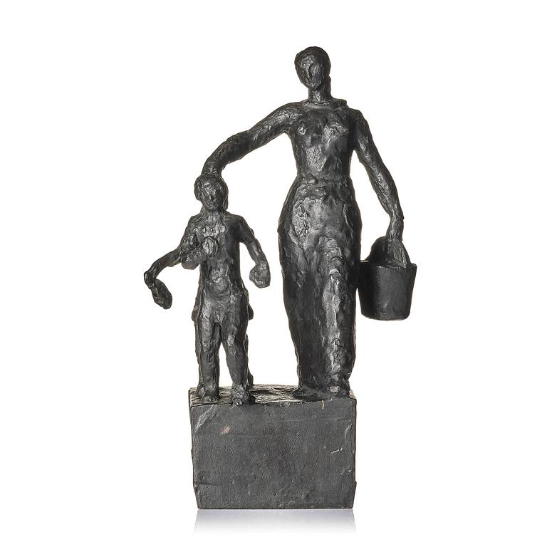 Ninnan Santesson, Woman with two playing children.