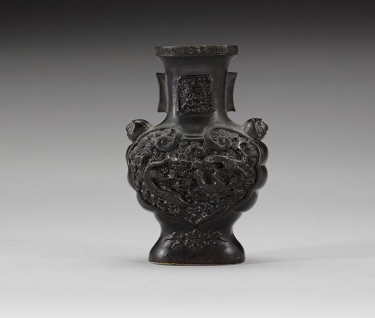 A bronze imitating bisquit vase, Qing dynasty.