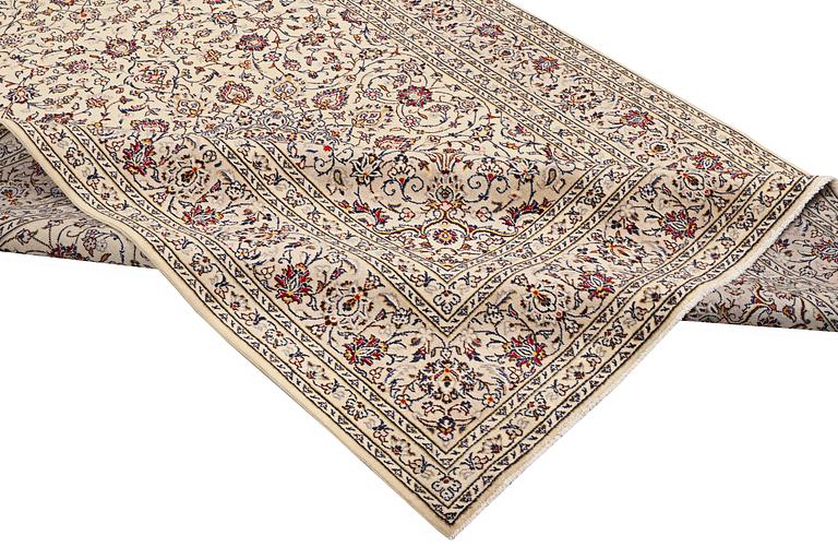 A carpet, Kashan, c. 305 x 302 cm.