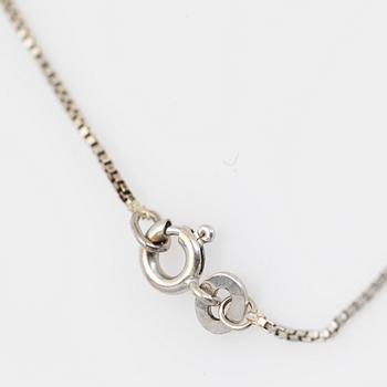 Collier, 18K vitguld med diamant.