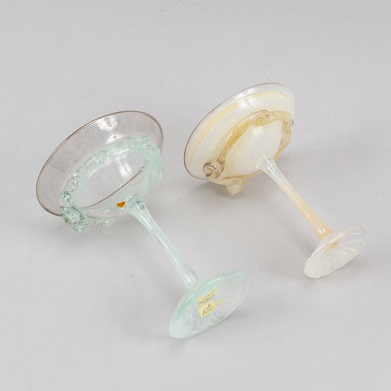 Five champagne glasses/glasses by Gunilla Kihlgren.
