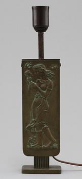 BORDSLAMPA, patinerad brons, Oscar Antonsson, Athena Ystad, art deco, 1900-talets första hälft.