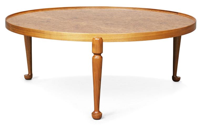 A Josef Frank sofa table, Firma Svenskt Tenn, model 2139.