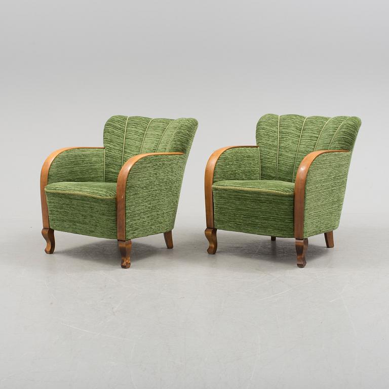 A pair of 1930´s art deco armchairs.