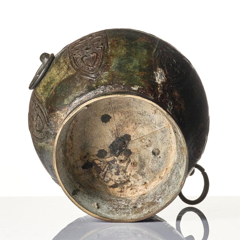 A large archaistic bronze wine vessel, Hu, Ming dynasty (1368-1644).