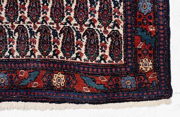 Matta, semiantik Senneh, ca 165 x 120 cm.