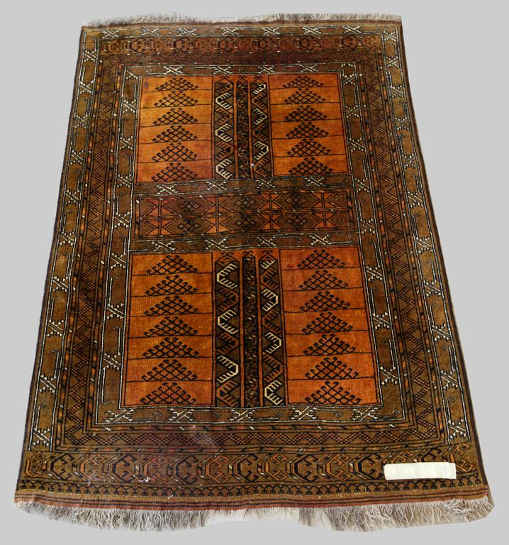 MATTA, Afghan. 220 x 158 cm.