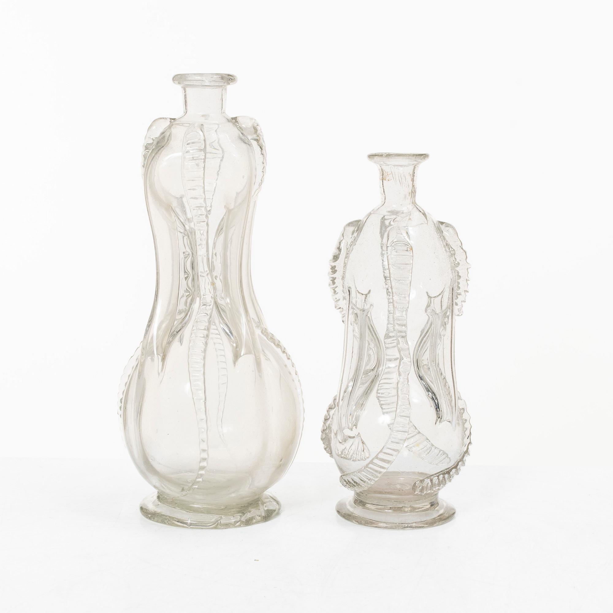 Kluckaflaskor, 2 st, 1800-tal.