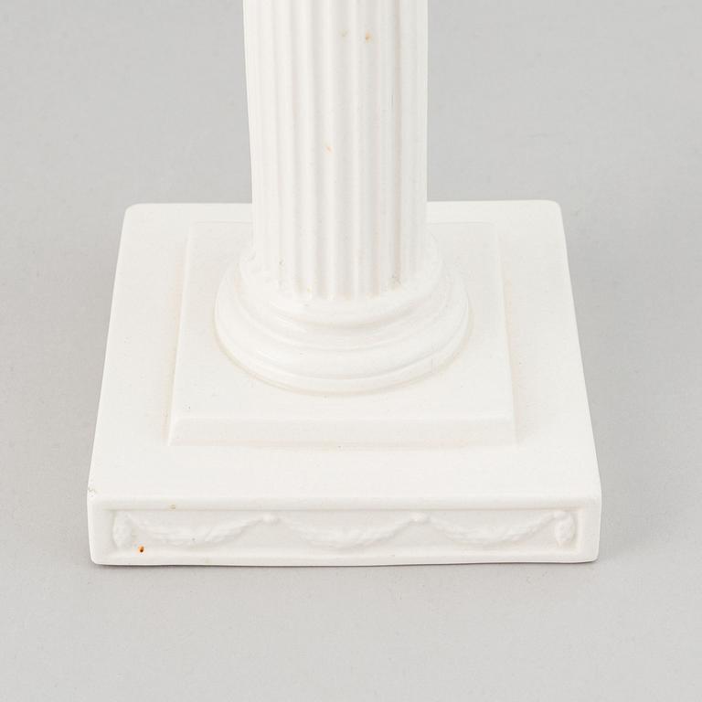 Gustavsberg, ljusstakar ett par, flintgods, 1900-talets början.