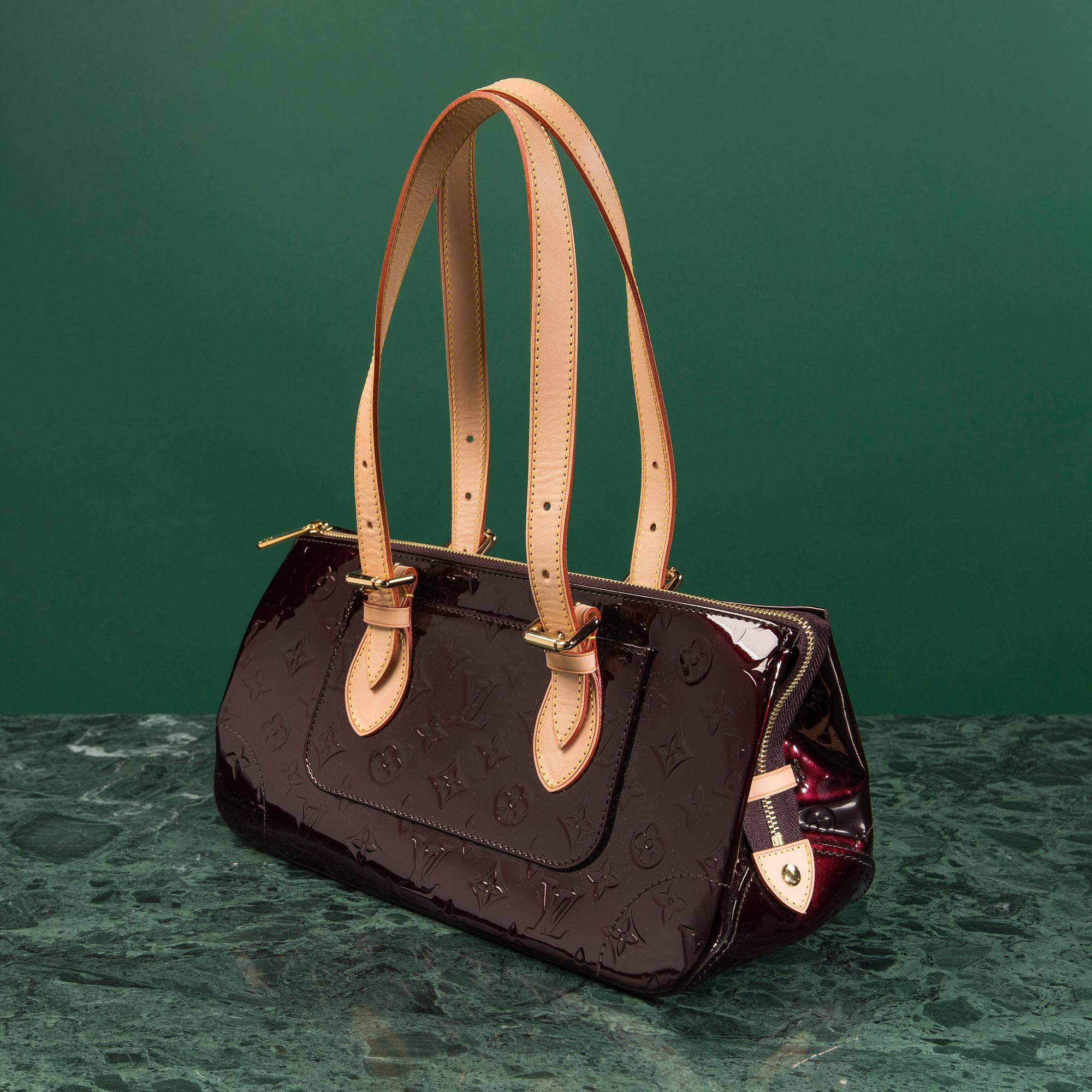 VÄSKA, "Rosewood Avenue Amarante" Louis Vuitton.