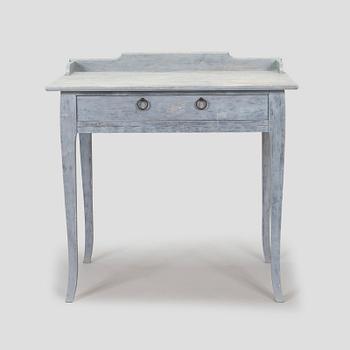 Desk.