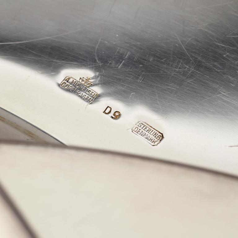 UPPLÄGGNINGSFAT, 3 st, silver, Danmark, 1900-tal. Vikt 1840 g.