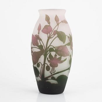 An Art Nouveau cameo glass vase, Arsale, early 20th Century.