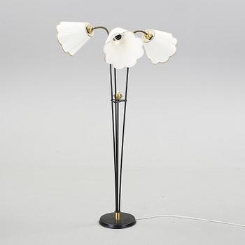 GOLVLAMPA, 1900-talets mitt.