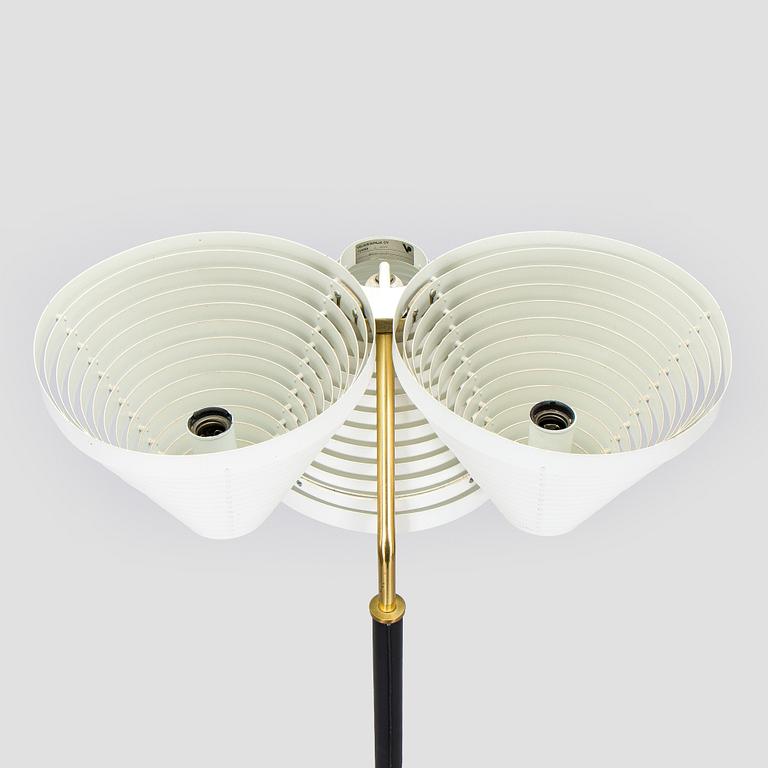Alvar Aalto, a late 20th century 'A809' floorlamp for Valaisinpaja.