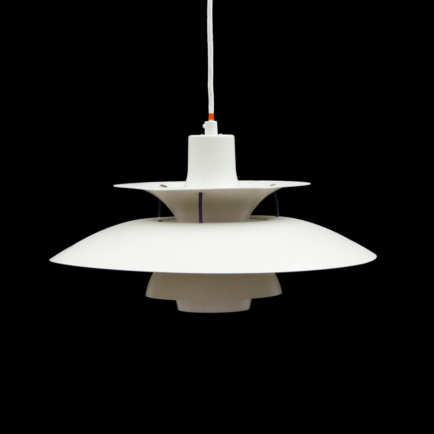 TAKLAMPA, "PH-lampa", Poul Henningsen, Louis Poulsen.