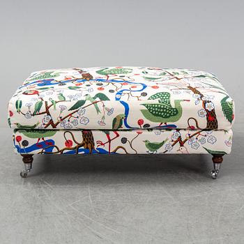 A foot stool from Norell Möbler.