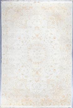 MATTA, Täbris, part silk, ca 360x245 cm.