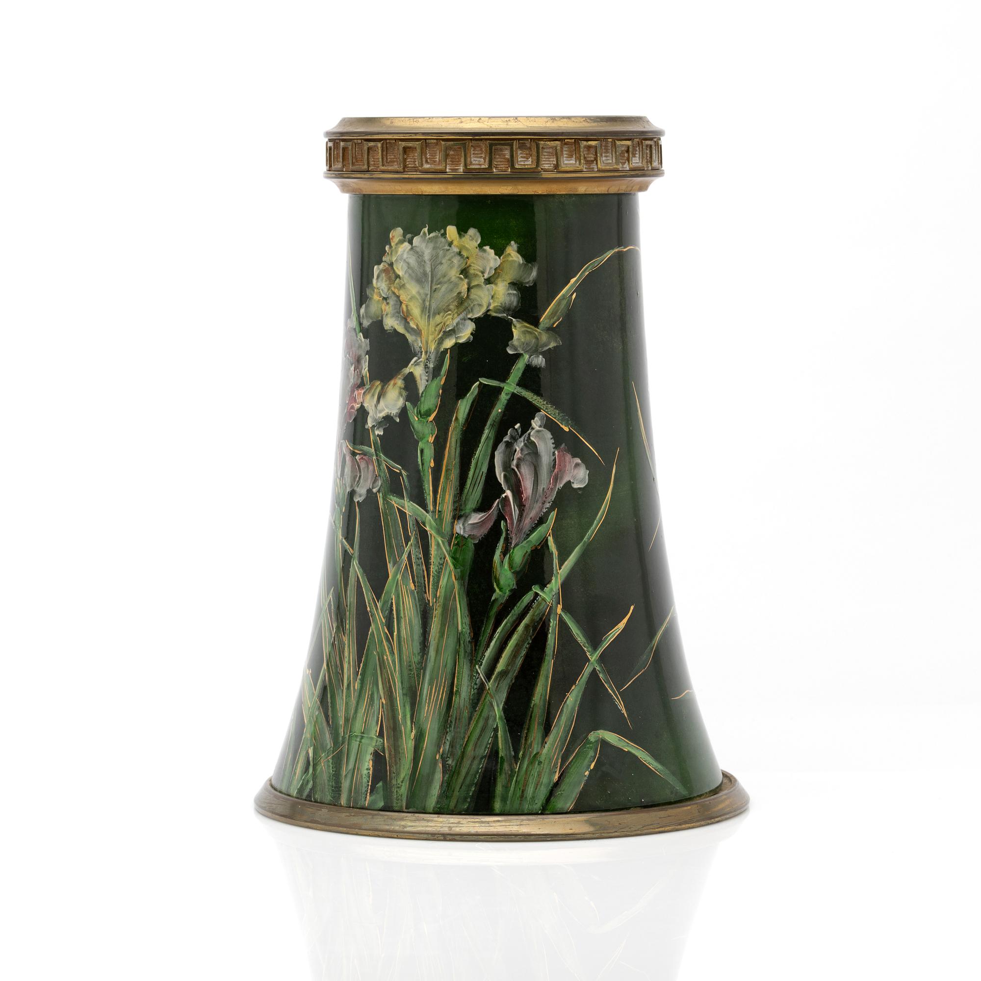 Vase/outer casing, Jugend, early 20th century.